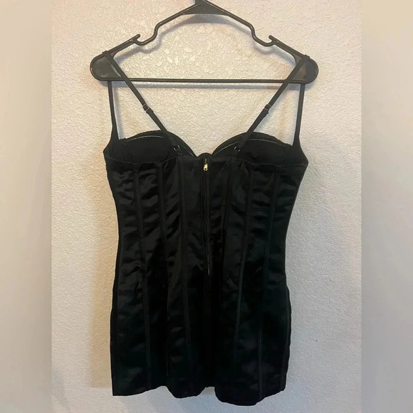 Heiress Beverly Hills Black Satin Mini Corset Dress - Picture 4 of 6
